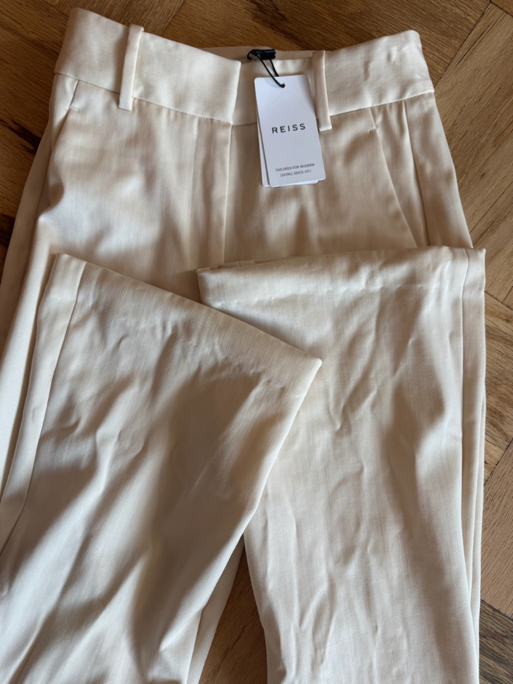 NWT REISS Stretch-Wool Luna Flair Trousers - Ecru 0 - Picture 10 of 16